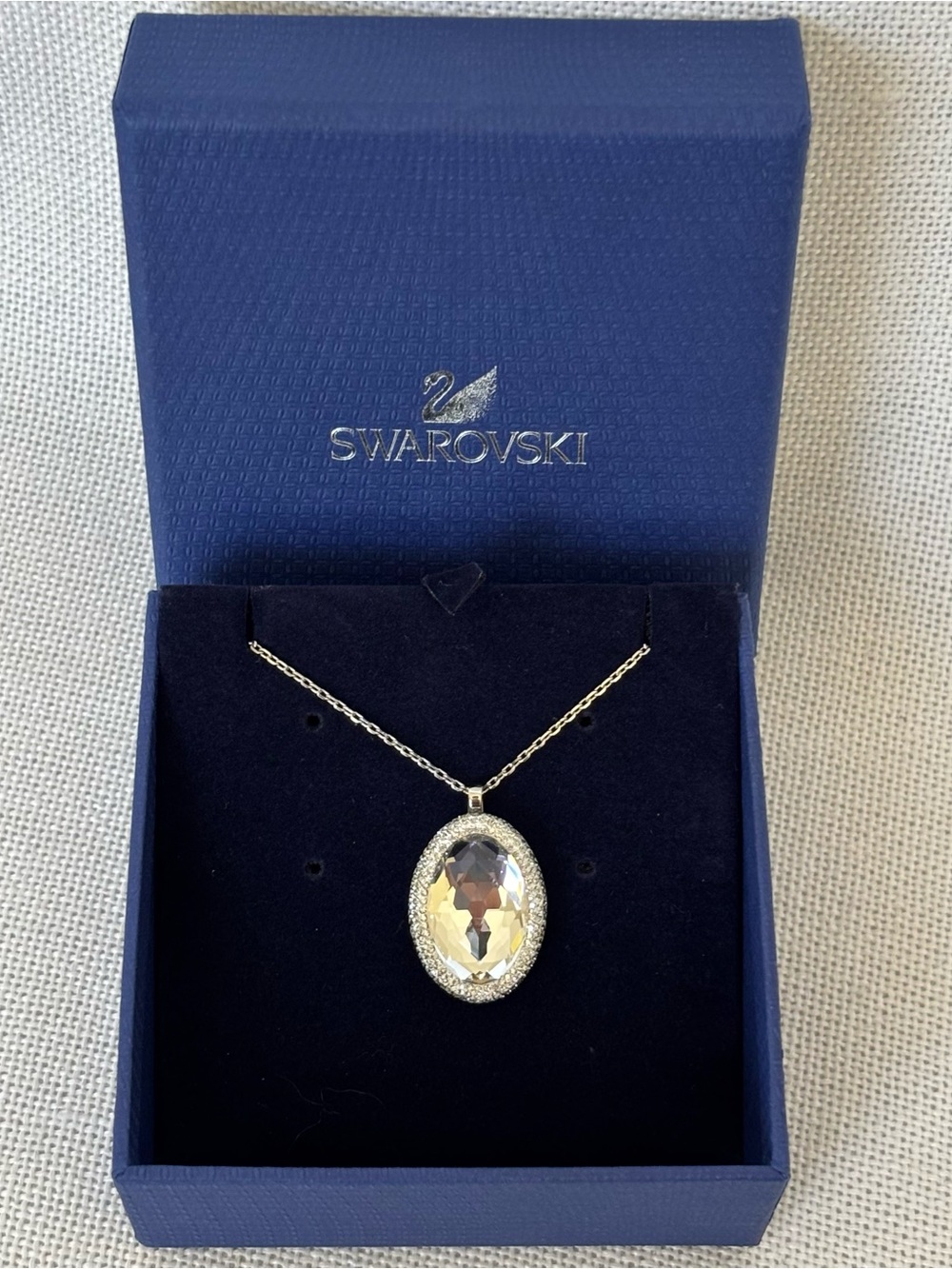 Swarovski Vita Crystal Pendant Necklace Rhodium Plated Original Box
